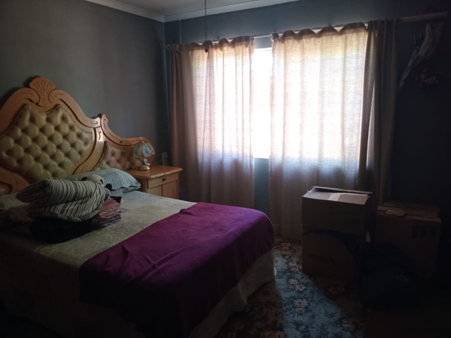 7 Bedroom Property for Sale in Bloemhof North West